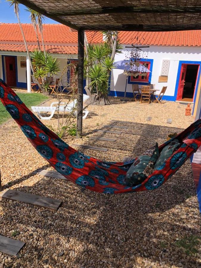 Baobab Moz Lodge Vila Nova de Milfontes Exteriör bild